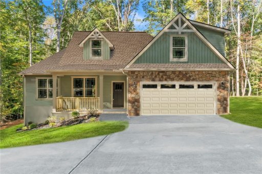 105 Circle Drive
