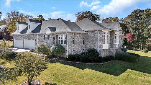 115 Engram Lane