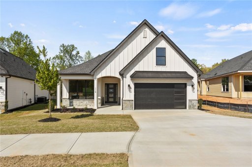 116 Rolling Wood Drive