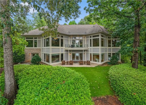 412 W Rockcliff Court