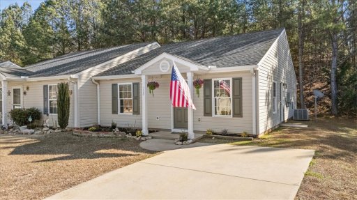 320 Oak Knoll Court