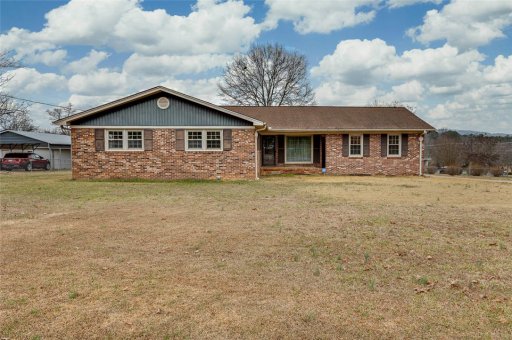 2 Tazewell Drive