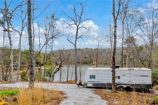 159 Lakeside Drive