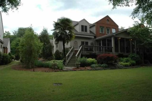 160 Riverpoint Drive