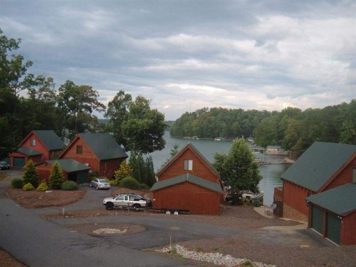 129 Briar Court