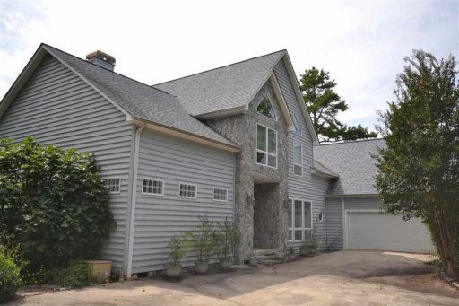 125 Lake Breeze Lane