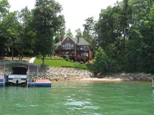 205 N Harbour Drive