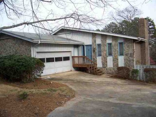 5017 Hermitage Drive