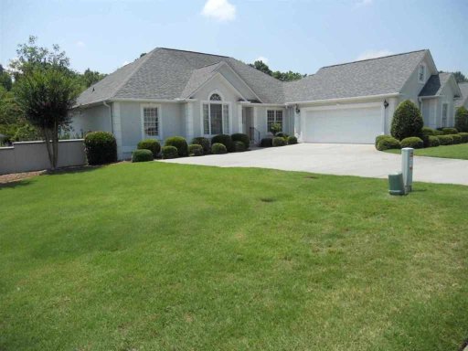 109 Bradley Park