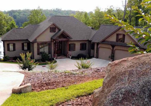 236 Mountain View Pointe Drive