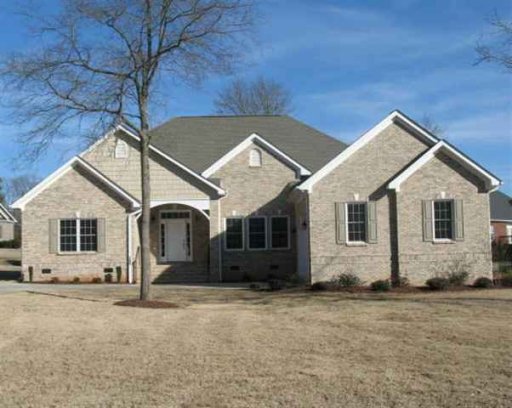 105 Mcphail Farms Circle