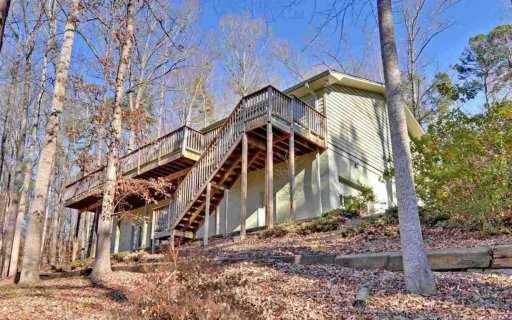 505 Inlet Drive