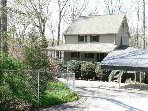 104 Lake Hills Drive