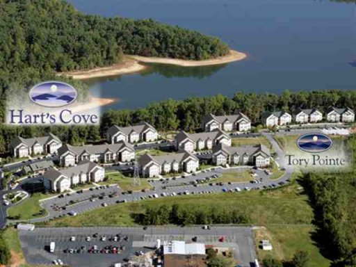 101 Kings Pointe Drive