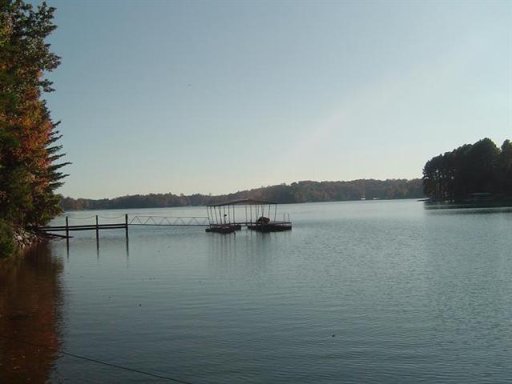 212 Shoreline Drive