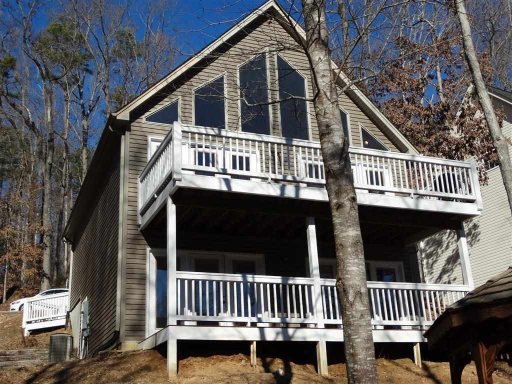 513 Inlet Drive Back Up Offers Welcome