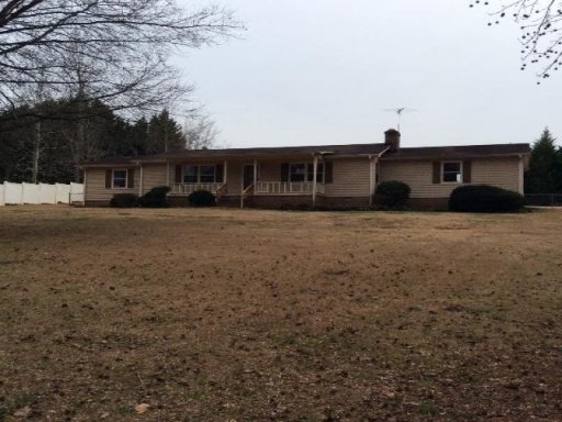 105 Buxton Drive