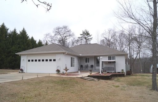 601 Walter Scott Lane