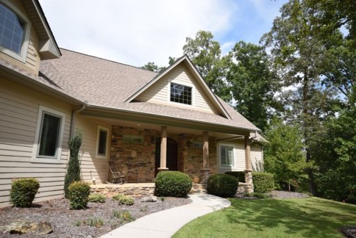 210 Cove Court