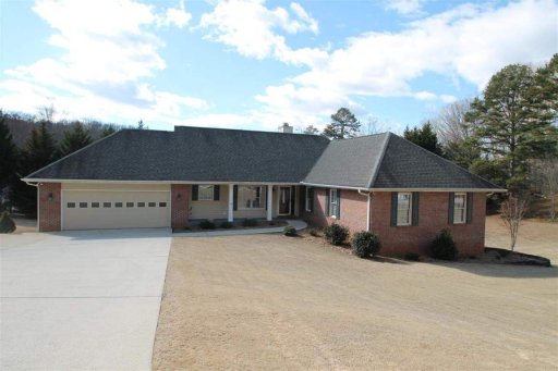105 Shorecrest Drive