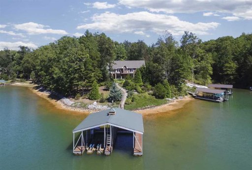 111 Fairhaven Court