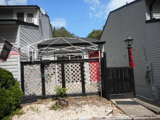 113 Maple Street