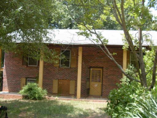 316 Camelot Drive