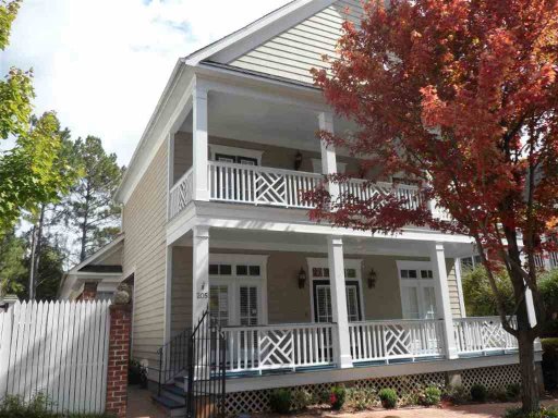 205 Village Walk Lane