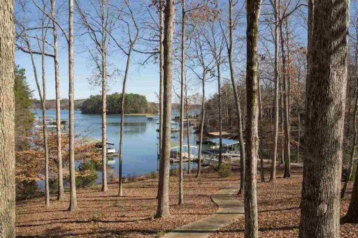 116 S Oak Pointe Drive
