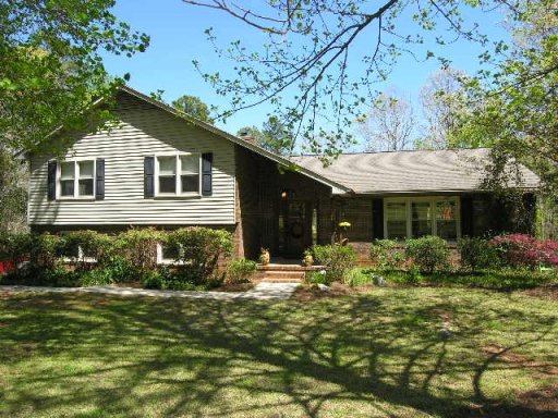 1520 N Woodbury Road