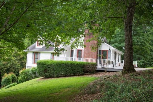 101 Woodcliff Drive