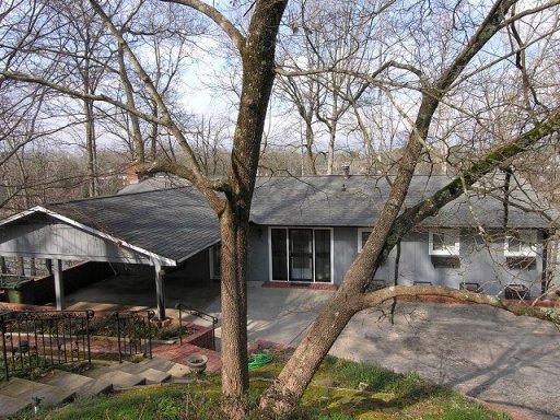 516 Shorecrest Drive