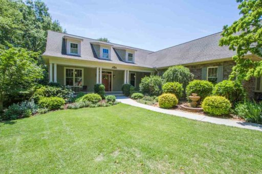 101 Welborn Oaks Way