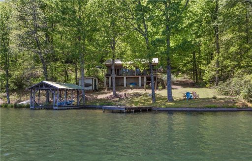 323 Lake Cheohee Road