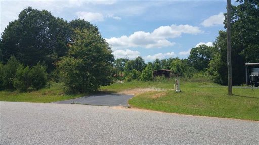 122 Green Valley Circle