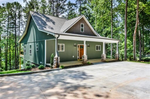 326 Harbor Drive