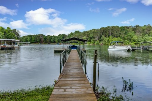 4713 Great Oaks Drive