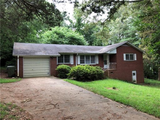 100 Mountain Laurel Lane