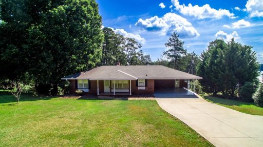 5021 Hermitage Drive