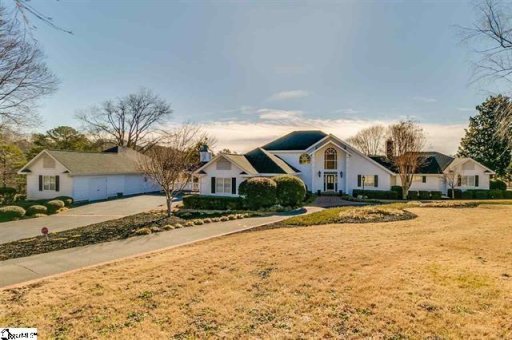 131 Willow Lake Court