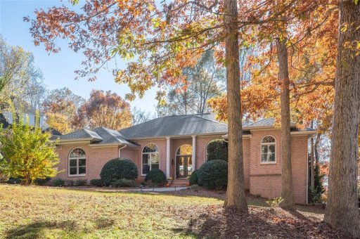 807 Marina Pointe Court