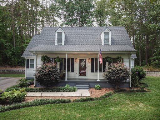 207 E Martinshore Drive