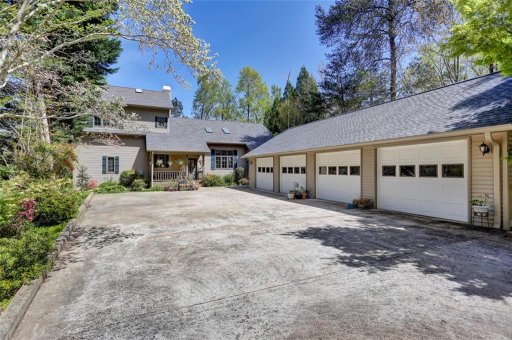 146 South Shore Drive