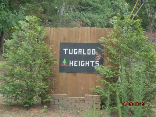 100 Tugaloo Heights Circle