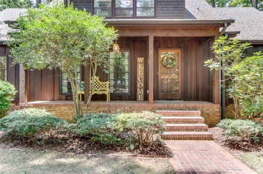 3005 Barefoot Trail