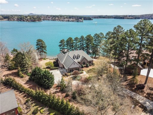 130 Pineridge Pointe Drive