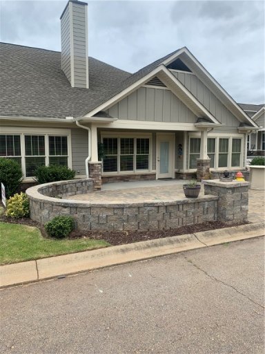 210 Meridian Way