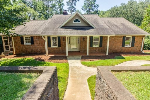 1562 N Woodbury Road