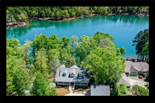 6015 Lake Point East Drive