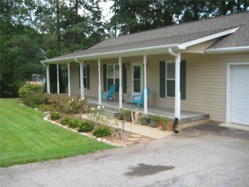 23037 Mcdonald Point